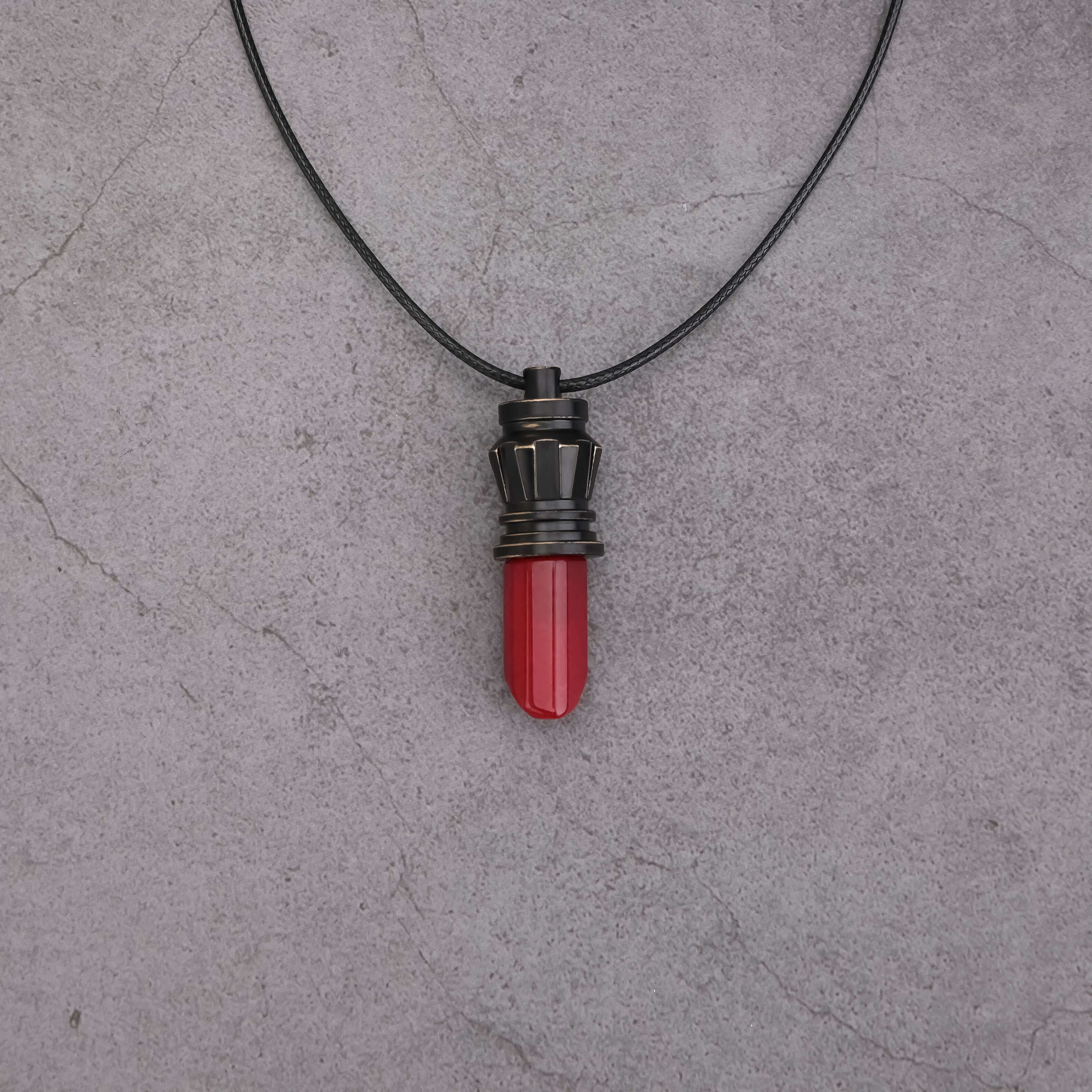 Kyber Crystal Pendant Necklace - Image 11